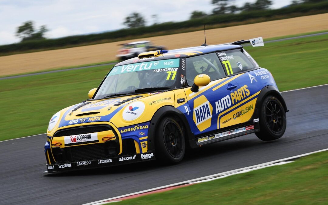 VERTU MOTORS MINI CHALLENGE RACE REPORT – CROFT – Jamie Osborne
