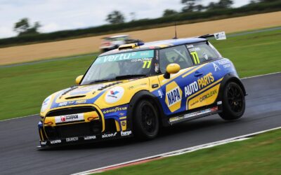 VERTU MOTORS MINI CHALLENGE RACE REPORT – CROFT – Jamie Osborne